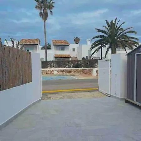 Casa Adosada A 150 Metros De La Playa